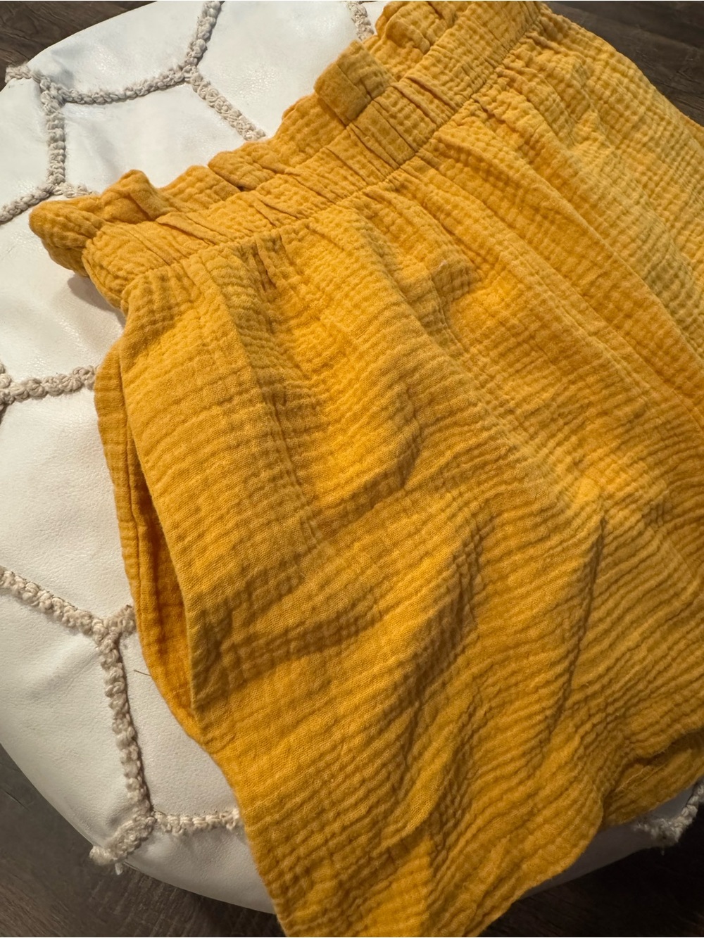 Summer Staple! Elastic-Waist Comfy Shorts with pockets! - Picture 3 of 6